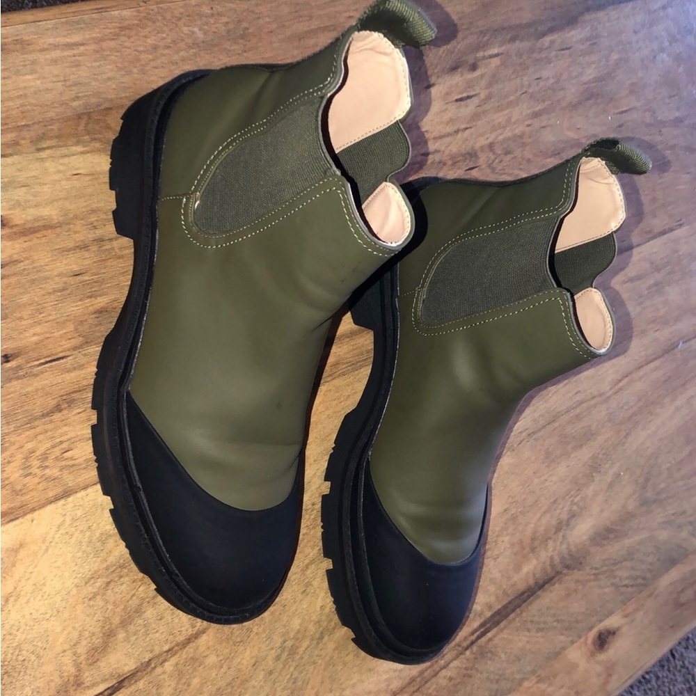 Zara Olive and Black Ankle Boots